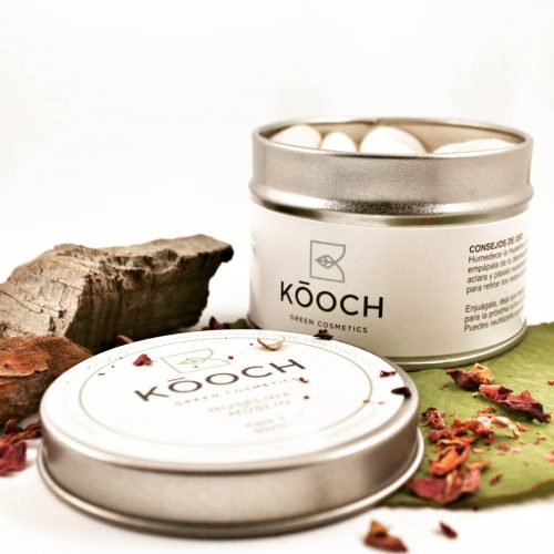 kooch green fotografía de producto